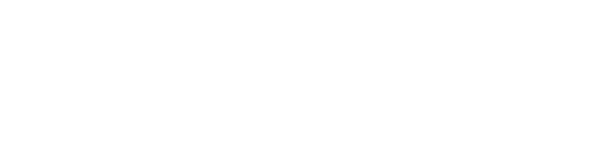 Porto Christo,  ein altes mallorquinisches Fischerstädtchen an der Ostküste von Mallorca. Hauptsächlich bekannt ist der Ort durch die  Tropfsteinhöhlen Coves del Drac und Coves del Hams, die auf der gesamten Insel von Veranstaltern als Touristenattraktion angeprie-sen werden und somit für entsprechend viele Tagesausflügler sorgen. Ansonsten ist Porto Cristo aber vom Massentourismus verschont geblieben, wodurch sich Hotelneubauten sehr in Grenzen halten und der Ort sich noch vieles von seinem ursprünglichen Charme bewahren konnte. Der Name Porto Cristo geht der Legende zufolge auf einen im Jahr 1260 aus höchster Seenot geretteten Seemann zurück, der aus Dank für seine Errettung vor Ort ein Kruzifix aufstellte. Der Ort selbst wurde erst im Jahr 1888 gegründet. Bis dahin war Cala Manacor Schutzhafen für die Fischer der Region Manacor.