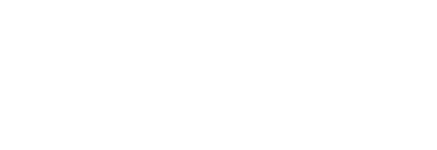 Oia ist ein wundervoller Ort von Santorin, 10 km von Fira entfernt, im äußersten Nordwesten von Santorin gelegen. Ein absolutes Muss für jeden Besucher, selbst wenn man nur ganz kurz auf der Insel weilt. Das Blau der Kuppeldächer, dazwischen Ocker und immer wieder strahlendes Weiß.Ein Traum. Natürliche Grotten in der Kraterwand bieten Raum für viele Häuser, die zum Teil als Ferienwohnungen vermietet werden oder als spektakuläres Ambiente für Hotel-Suiten dienen. Mit seinen weiß gekalkten Häusern gilt Oia nicht nur als das malerischste aller Dörfer auf Santorin, sondern bietet vor allem eine sensationelle Aussicht auf die Caldera.  Über 200 Stufen führen von Oia hinunter an verschiedene Badeplätze. Am äußersten Nordwestende der Caldera-Klippen, unterhalb von Oia, liegt der dunkle Kiesstrand Amoudi auch  Ammoudi genannt.  Die Kirche Agios Nikolaos im Ortsteil Armeni ist dem Schutzpatron der Seefahrer gewidmet. Im Schifffahrtsmuseum gibt es Relikte aus der Seefahrtsgeschichte Santorins: neben Fotos auch Modelle und alte Schiffsteile.