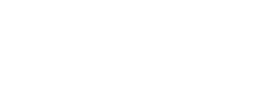 Kamari unsere letzte Station, Kamari,das junge Dorf wurde erst 1956 nach dem Erdbeben von Bewohnern des vollkommen zerstörten Ortes Mesa Gonia gegründet.Römische Inschriften berichten, dass die Region Kamari bereits der Hafen des antiken Ortes Alt Thera war.  Am Fuße des Mesa Vouno gibt es noch die Überreste einer sogenannten Kamara, was soviel wie Gewölbe bedeutet. Heute leben nur ein paar Hundert Einwohner im Ortskern um die Kirche Panagia. Der Name  Kamari geht auf Gewölbe (kamara ‚Gewölbe‘) – ursprünglich wohl Gräber-Vorkammern – aus der Römerzeit zurück.  Diese liegen in der Nähe der Ausgrabungen von Alt-Thera im Felsenrücken Mesa Vouno am südlichen Zipfel des Dorfes.   Ein etwa 2 Mio. Jahre altes Felsmassiv unterbricht in markanter Weise die Ostküste von Santorin. Dieser Fels, mit dem Profitis Ilias als höchster Erhebung, ist der älteste Teil Santorins und nicht vulkanischen Ursprungs. Am kilometerlangen schwarzen Vulkanstrand trennt er die Orte Kamari (der berühmteste Strand von Santorin) und Perissa. Entlang der gesamten Küste des Ortes erstreckt sich eine Strandpromenade. An dieser Flaniermeile liegen etliche Restaurants, Cafés, Hotels, Boutiquen und einige Minimarkets. Schön ist, dass die gesamte Promenade autofrei ist.