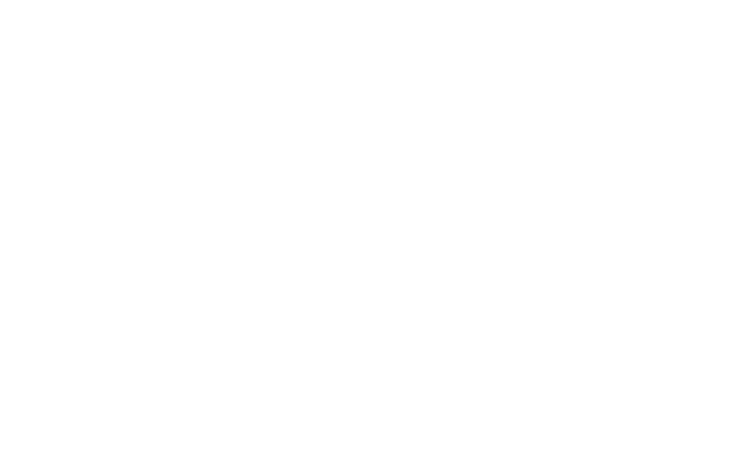 Die Stadtmauer von Rhodos  Rhodos ist noch vollständig von ihrer 4 km langen, mittelalterlichen Stadtmauer umgeben, die landseitig von einem  2,5 km langen Wallgraben gesäumt wird. 1988 hat die Unesco die gesamte Altstadt zum kulturellen Welterbe erklärt.  Die Vorläufer der heutigen Mauern entstanden in byzantinischer Zeit. Diese wurden von den Kreuzrittern mehrmals  erweitert und verstärkt, um die Verteidigungskraft der Stadt zu verbessern. Anlaß waren die wiederholten Belagerungen von Rhodos durch die Türken. Ihre heutige Gestalt erhielten die Stadtmauern in den letzten Jahren der Herrschaft der Kreuzritter.  In dieser Zeit entstanden die runden Türme, da diese besser den Kanonenkugeln standhalten konnten als ihre eckigen Vorgänger. Die Stadtmauer wurde von den Ordensrittern bis auf 12 Meter Dicke verstärkt. Ergänzt wurden die Verteidigungsanlagen durch bis zu 21 Meter breite Gräben. Jede Landsmannschaft des Kreuzritterordens hatte im Angriffsfall einen bestimmten Mauer-abschnitt zu verteidigen. Heute stehen einige Teile des eindrucksvollen Verteidigungswerkes den Besuchern der Stadt zur Besichtigung offen. Montag’s sind alle Museen geschlossen. Heute stehen einige Teile des eindrucksvollen Verteidigungswerkes den Besuchern der Stadt zur Besichtigung offen. Es gibt einen offiziellen Rundgang auf der inneren Stadtmauer zwischen d'Amboise-Tor und Koskinou-Tor. Dieser Rundgang ist kostenpflichtig und beginnt im Vorhof des Großmeisterpalastes  am Gittertor an der Westseite. Eintrittskarten werden am Eingang des Großmeisterpalastes verkauft für 2,00 €  Euro. Der andere Rundgang beginnt am am Freiheitstor und führt durch die Ritterstraße zum Großmeisterpalast. Von dort  geht es durch die Straßen Orféos und Sokratoú zur Platía Akousiláou, wo man in die Odós Agíou Fanaríou abbiegt.  Die Odós Omiroú führt zur Windmühle, die Odós Pythágora zur Platía Ippokrátou. Vorbei am Archäologischen Museum, kehrt man zum Freiheitstor zurück oder erkundet die vielen anderen Gassen der Altstadt. Bei diesem Rundgang sollte man bequeme Schuhe tragen, denn die meisten Gassen sind mit senkrecht gestellten Kieselsteinen gepflastert.