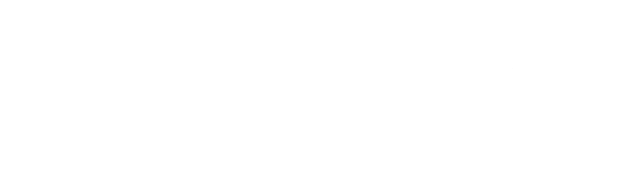 Weiter geht es zur Johanniterburg, ein Kastell das mit Bastionen und Türmen als Vorzeigebeispiel der Befestigungsarchitektur des 15. Jahrhunderts gilt.1933 wurde durch ein schweres Erdbeben die Burg fast zerstört nur die dicken, doppelten Mauern hielten stand. An diesen entlang führt denn auch der erste Weg in Richtung Stadt, vorbei an Ausflugs- und Fischer-booten sowie der ein oder anderen Yachten. Hält man sich am Ende der Mauern links, kommt eine Steinbrücke über der verkehrsreichen Straße Finikon ins Blickfeld. Sie bildet den Zugang zur Johan-niterburg und ist vom gegenüberliegenden kleinen, hinter viel Grün versteckten Platz aus zu erreichen.